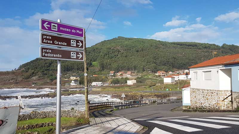 El Ayuntamiento de A Guarda viene de mejorar la señalización turística gracias a una subvención para actuaciones de mejora de las infraestructuras turísticas de Turismo de Galicia presentada a comienzos de este año.