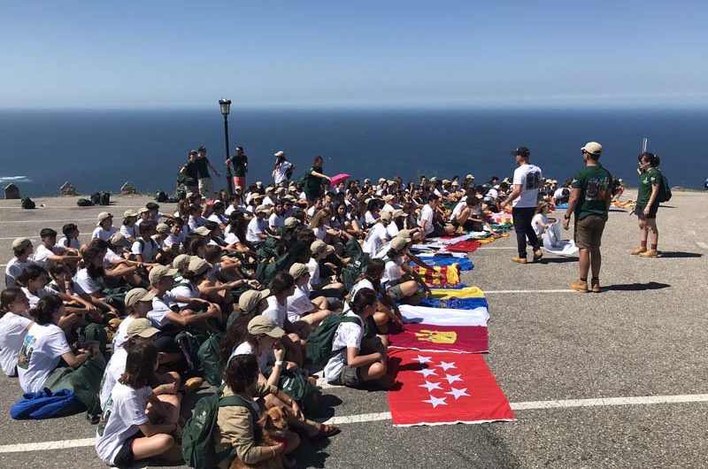 150 jóvenes de la Ruta Quetzal visitan el Monte Santa Trega